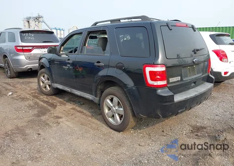 2010 Ford Escape Xlt from USA, damaged, VIN 1FMCU9D74AKB31365